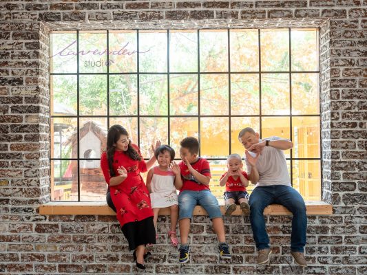 chụp hình gia đình Tết 