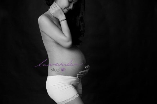 Chụp ảnh bầu đen trắng giá bao nhiêu ở TP HCM Chụp ảnh bầu đen trắng giá bao nhiêu ở TP HCM