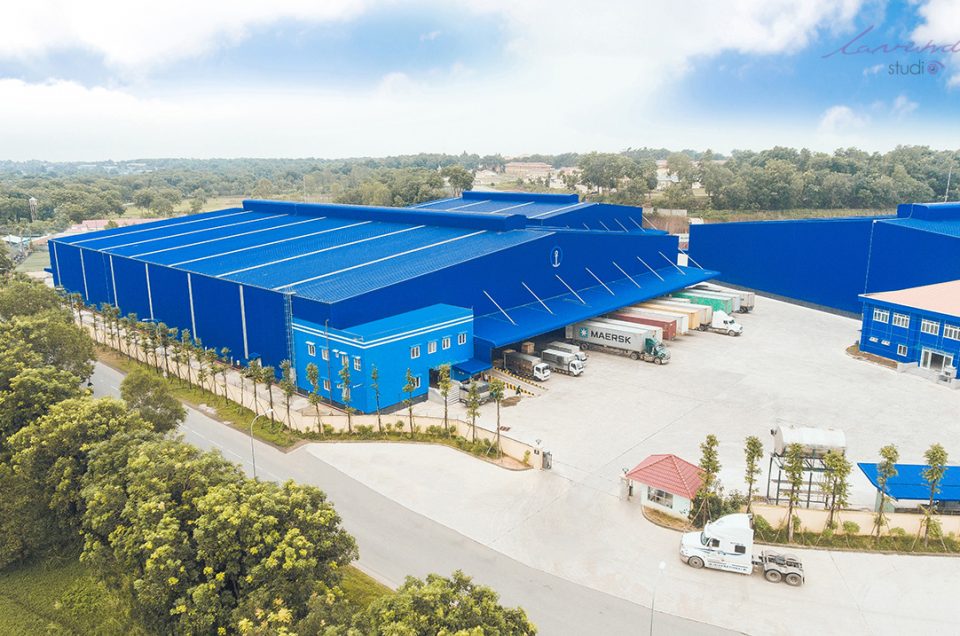 Giá dịch vụ quay chụp bằng flycam hiện nay