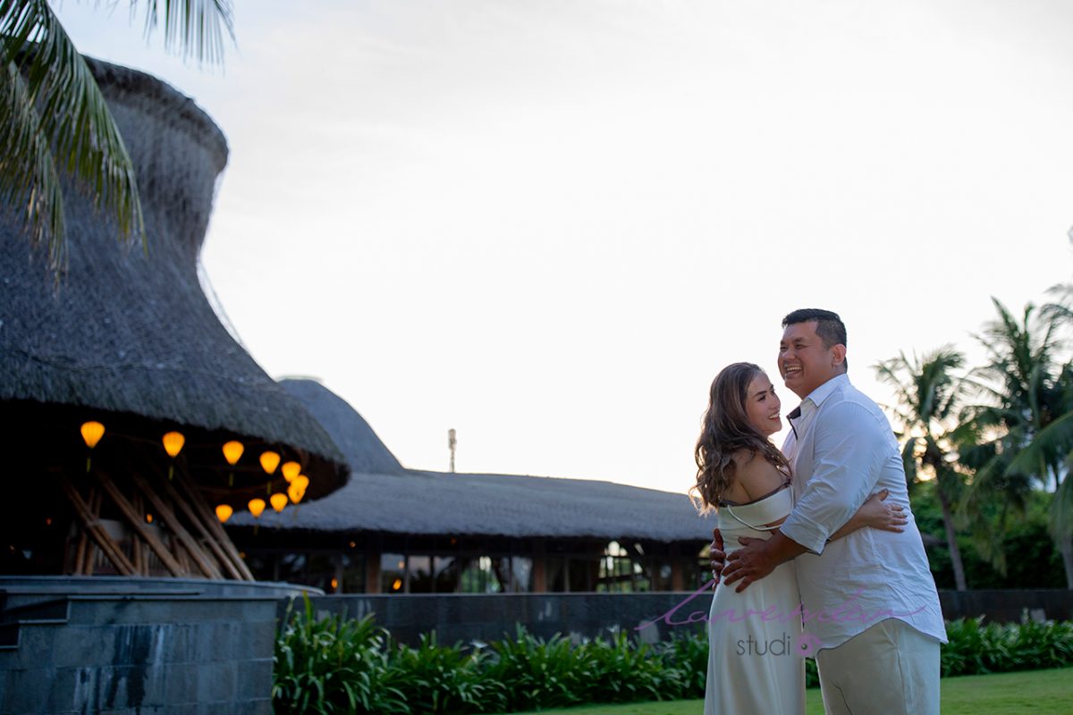 Hướng dẫn tạo dáng chụp ảnh couple đẹp