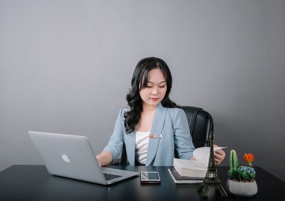 Chụp ảnh doanh nhân cho nữ ở TP HCM giá bao nhiêu