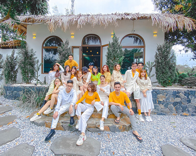 chụp hình tết nhóm tại thành phố Hồ Chí Minh