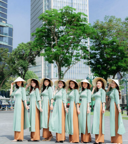 concept chụp ảnh nhóm ấn tượng để lưu giữ kỷ niệm đẹp