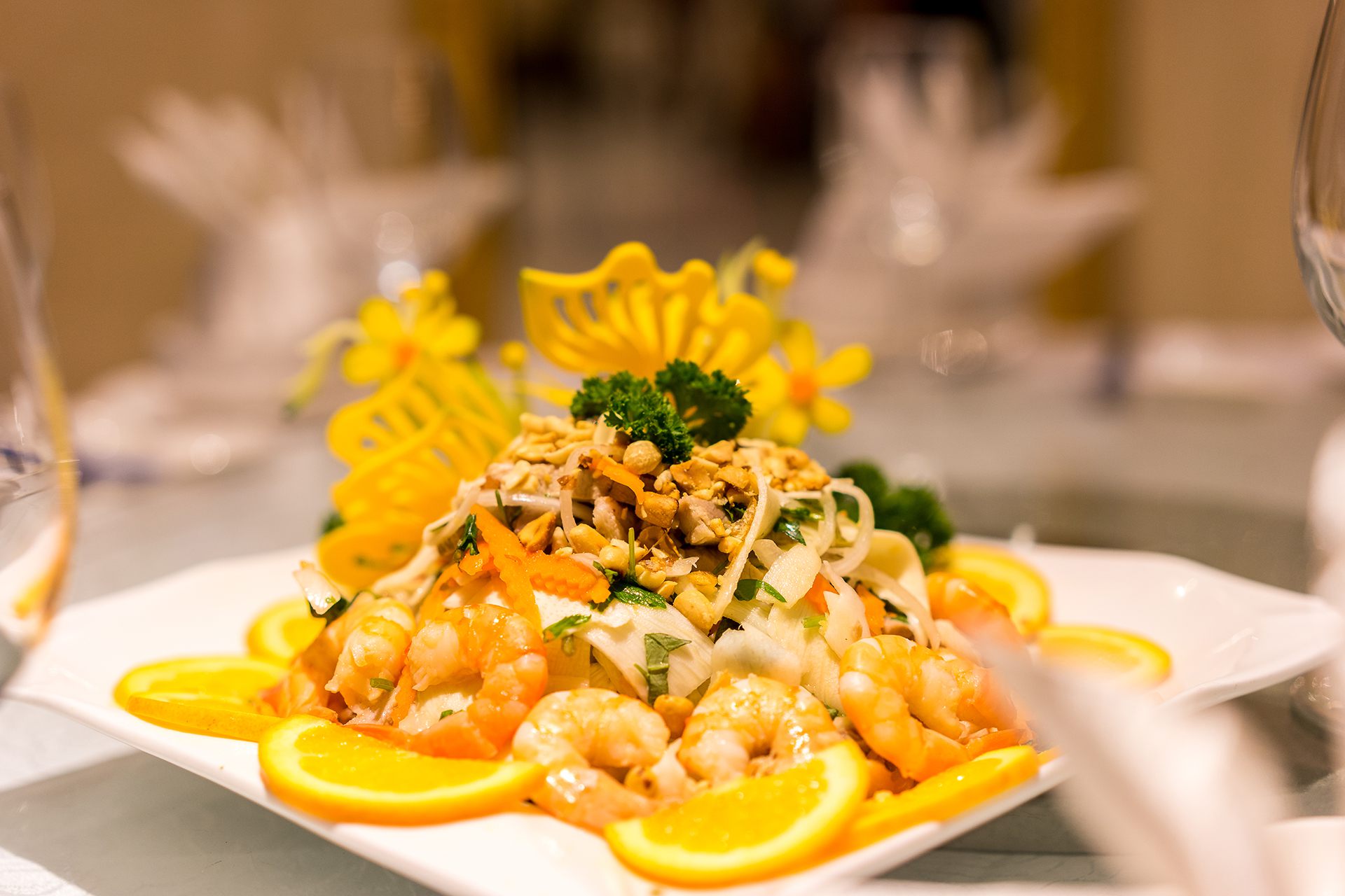 Tìm ngay 10 địa chỉ nhà hàng tiếp khách sang trọng tại Thành phố Hồ Chí Minh Tìm ngay 10 địa chỉ nhà hàng tiếp khách sang trọng tại Thành phố Hồ Chí Minh