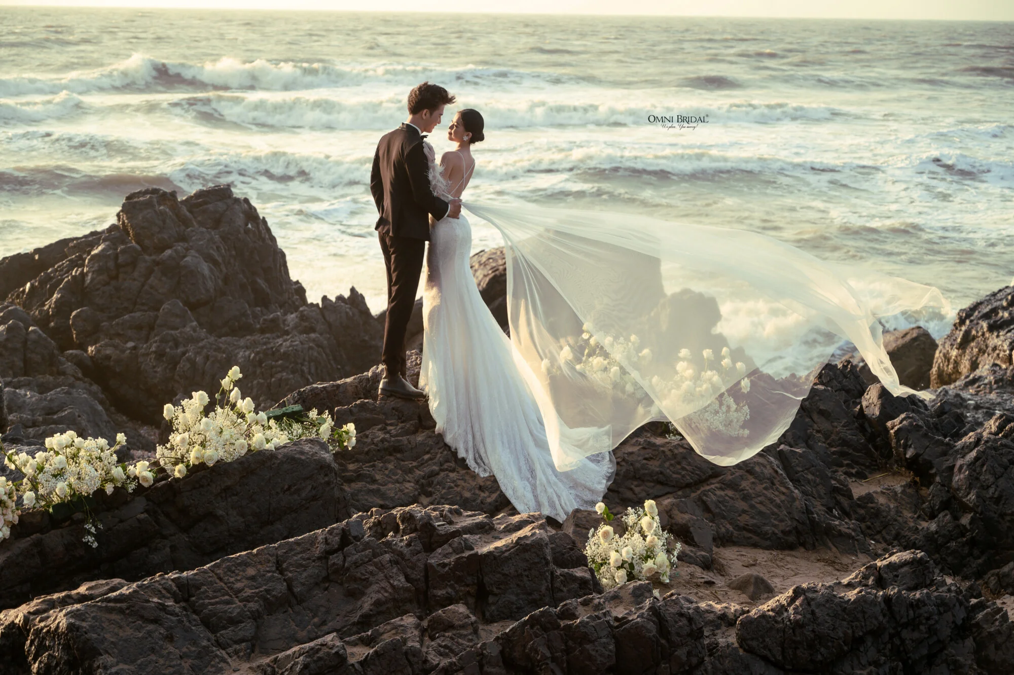 [News Đà Nẵng 10/2025] Ảnh cưới đẹp nhất ở đâu khi chụp ảnh cưới tại Đà Nẵng