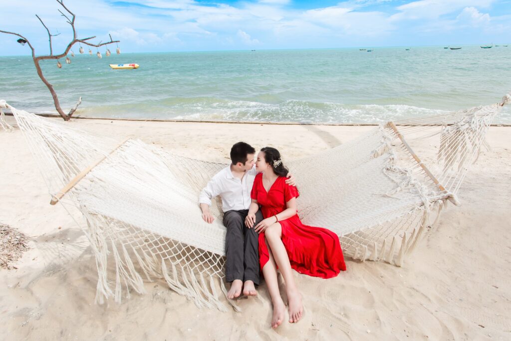 [News Đà Nẵng 10/2025] Ảnh cưới đẹp nhất ở đâu khi chụp ảnh cưới tại Đà Nẵng