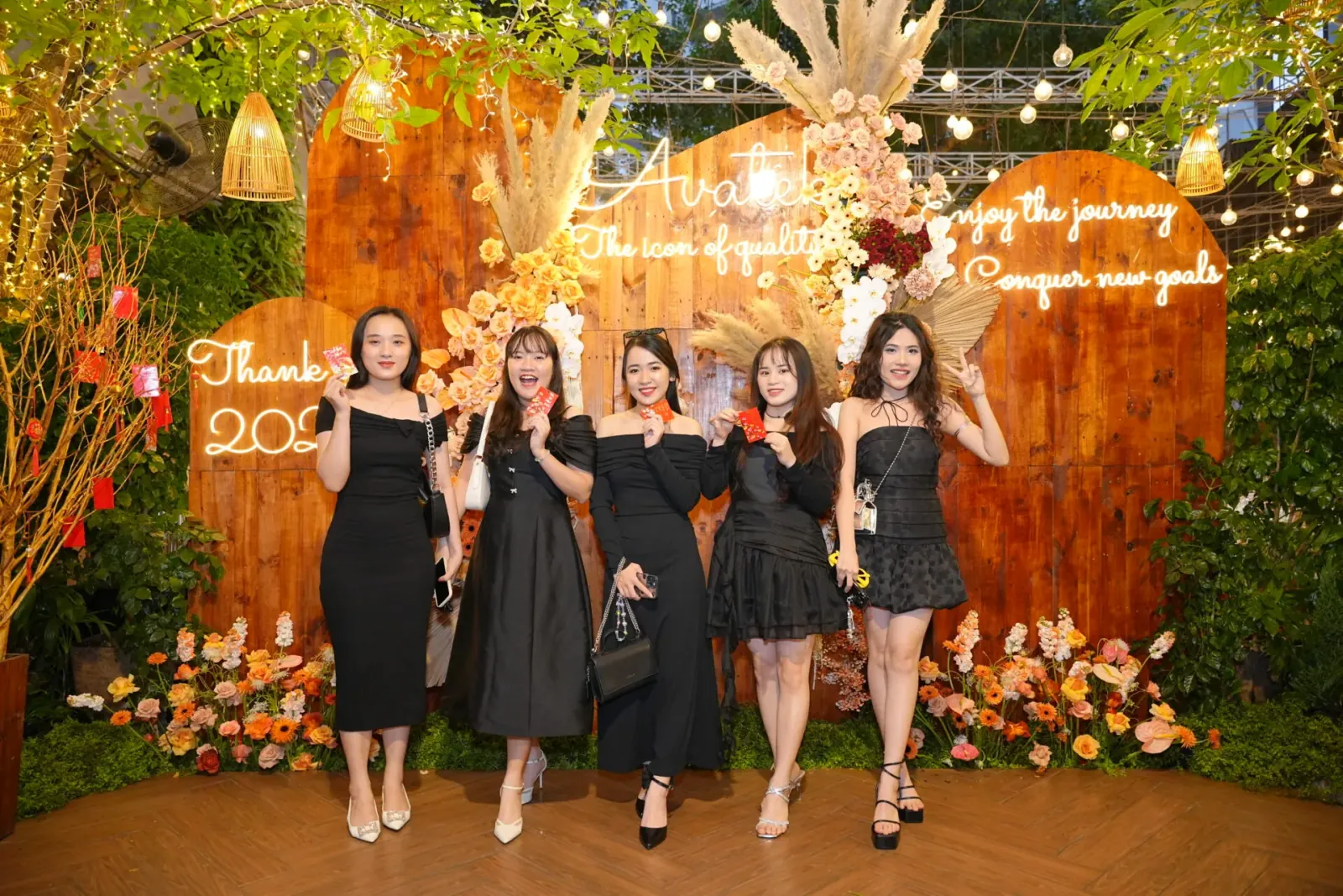 Nhiếp ảnh Year End Party – Bí quyết tạo nên bộ ảnh sự kiện chuyên nghiệp