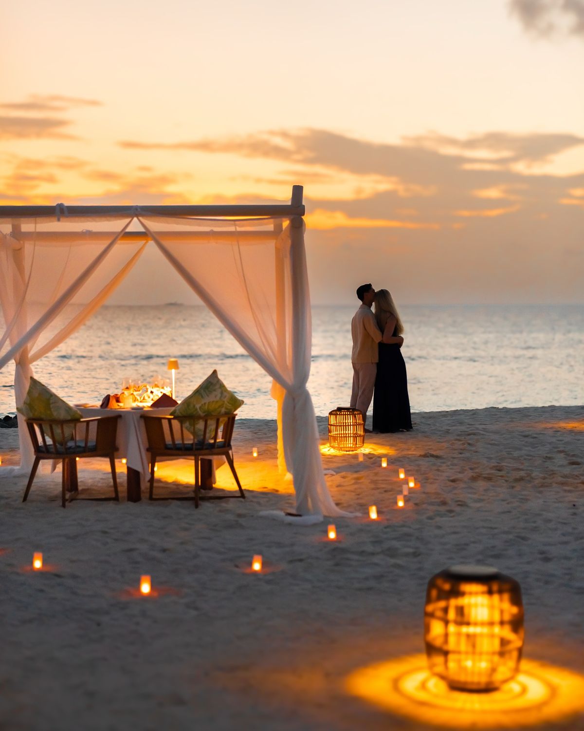 Trang trí cầu hôn – Tổng hợp kinh nghiệm & xu hướng mới