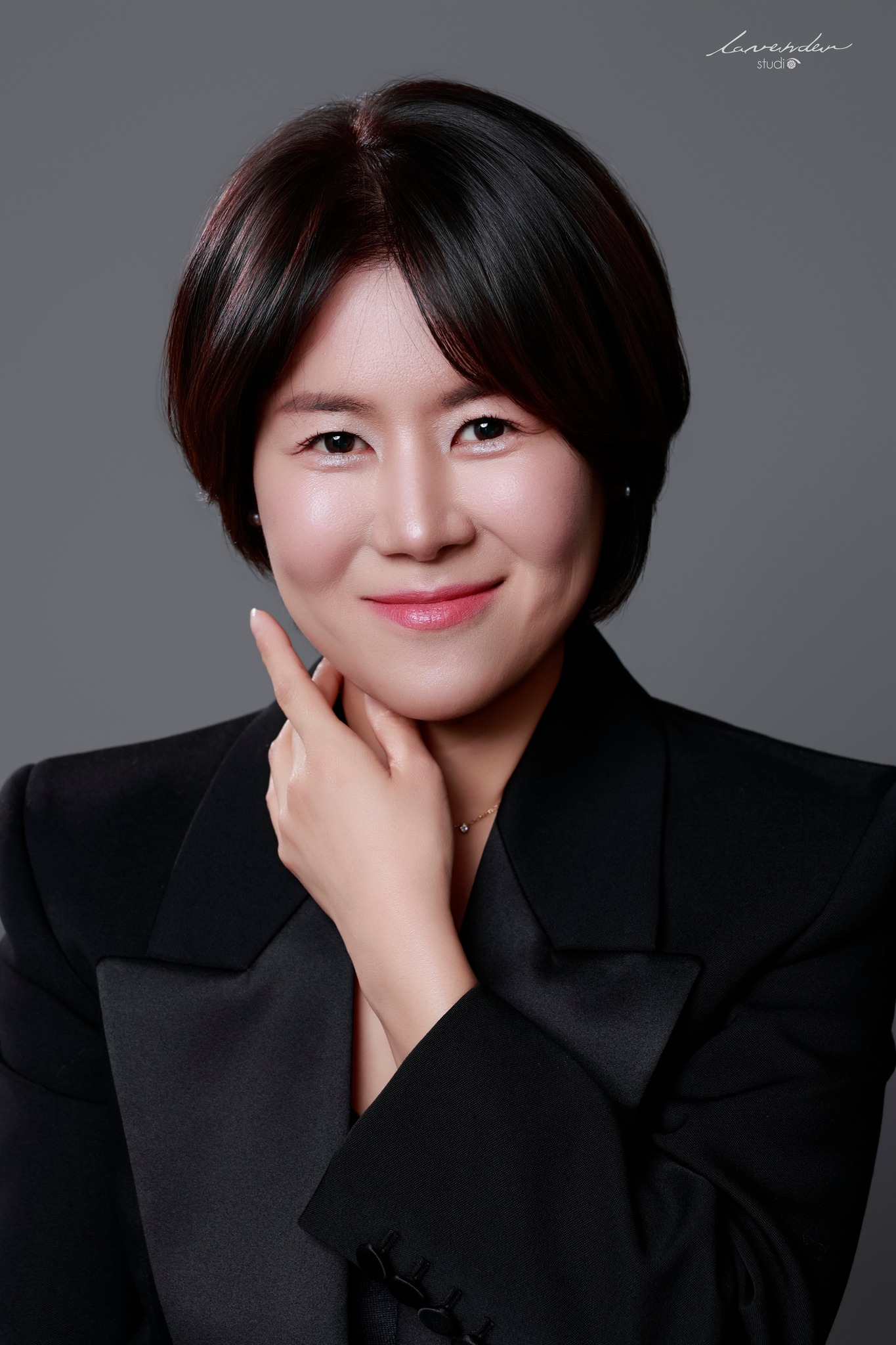 Chụp ảnh chân dung profile 2026: Tạo ấn tượng mạnh trên hồ sơ cá nhân Chụp ảnh chân dung profile 2026: Tạo ấn tượng mạnh trên hồ sơ cá nhân