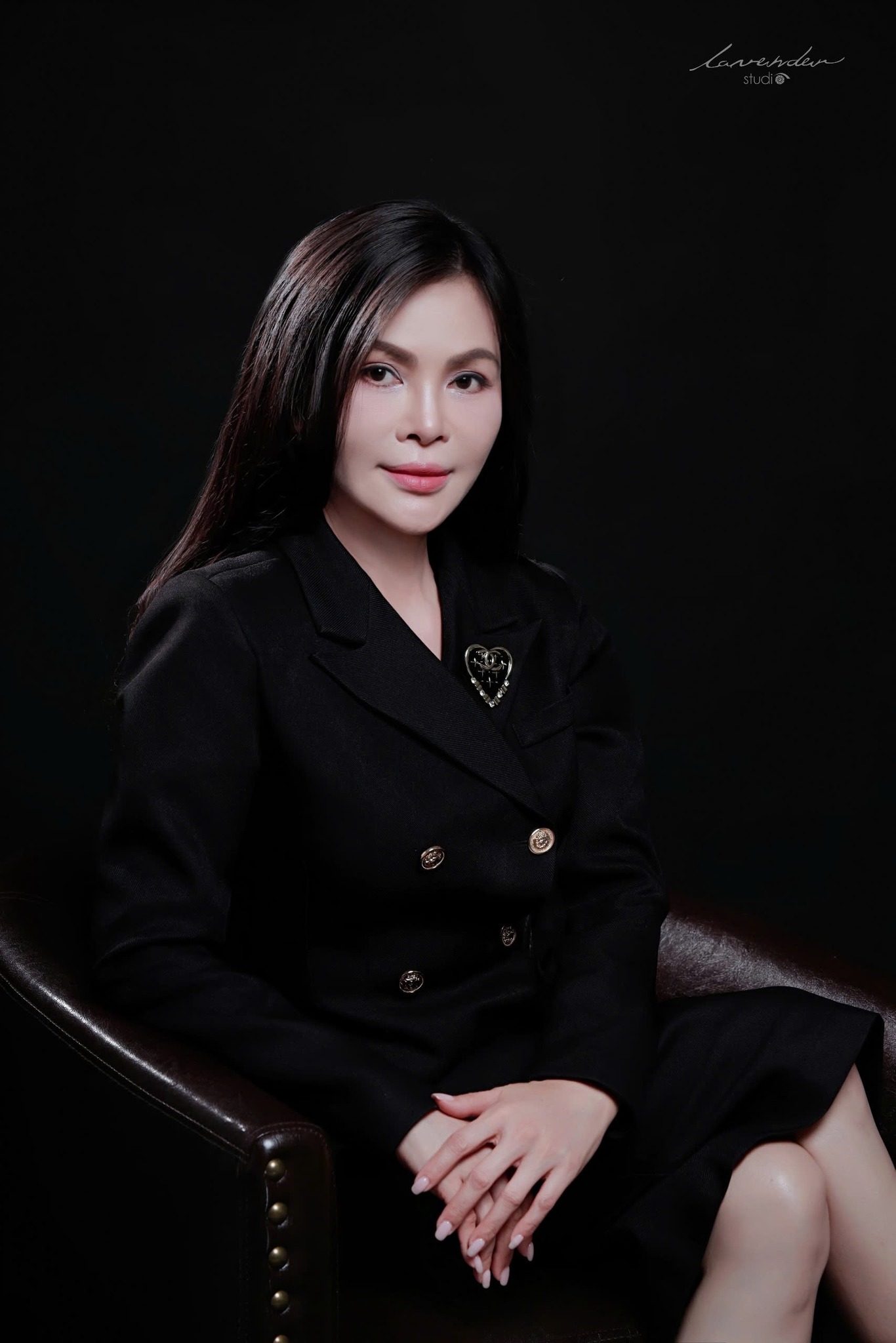 Chụp ảnh chân dung profile 2026: Tạo ấn tượng mạnh trên hồ sơ cá nhân Chụp ảnh chân dung profile 2026: Tạo ấn tượng mạnh trên hồ sơ cá nhân