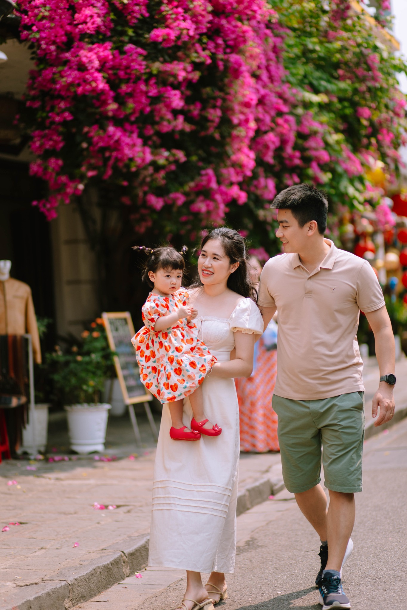 Tour Du Lịch Kết Hợp Chụp Ảnh Gia Đình Hội An 2026