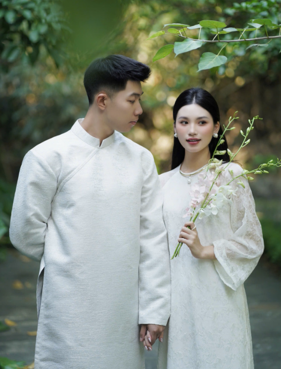 Chụp ảnh couple áo dài 2026 theo phong cách Hàn Quốc Chụp ảnh couple áo dài 2026 theo phong cách Hàn Quốc