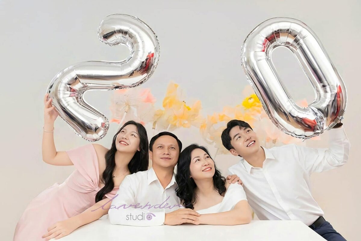 Studio chuyên chụp ảnh kỷ niệm ngày cưới đẹp cho gia đình
