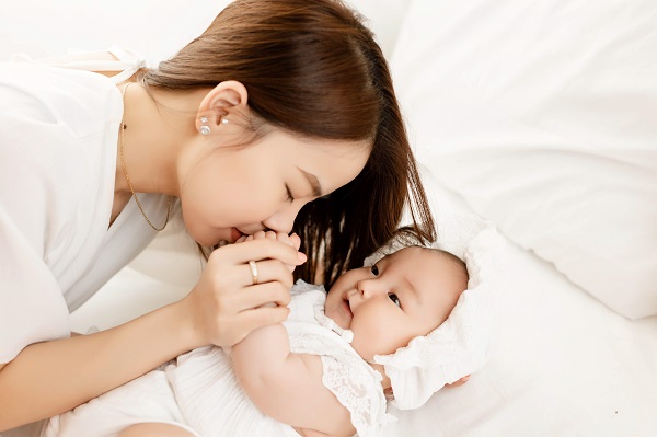 Chụp ảnh chân dung mẹ con Chụp ảnh chân dung mẹ con
