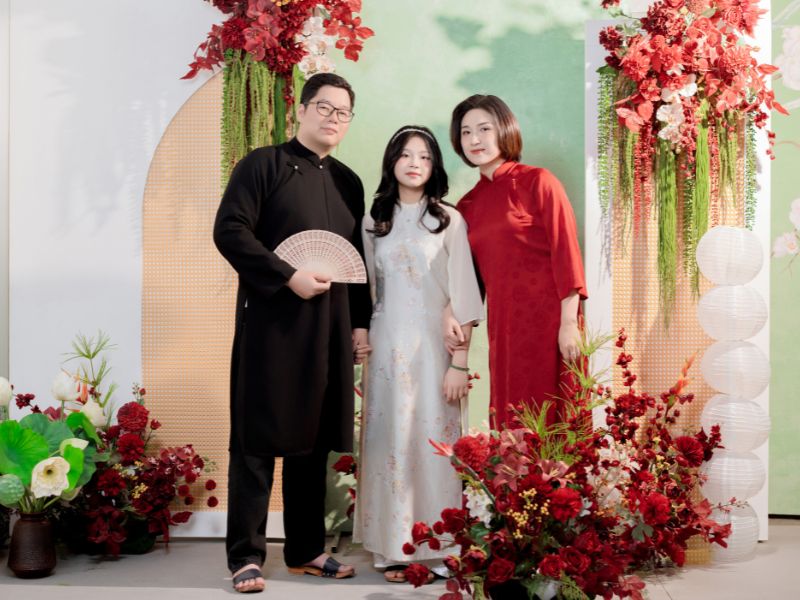 Chụp ảnh kỷ niệm ngày cưới cùng con (3) Chụp ảnh kỷ niệm ngày cưới cùng con (3)