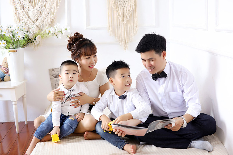 Chụp ảnh kỷ niệm ngày cưới cùng con (4) Chụp ảnh kỷ niệm ngày cưới cùng con (4)