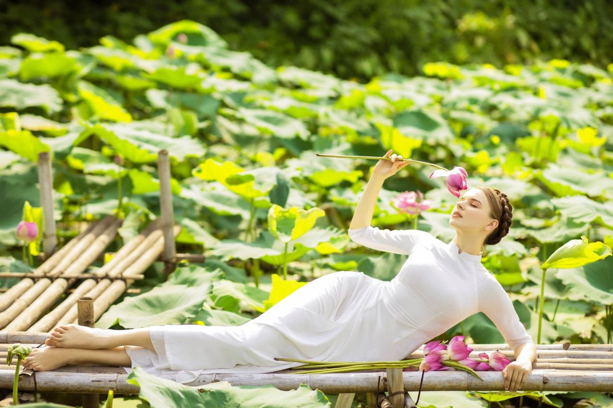 10 phong cách chụp áo dài nghệ thuật 10 phong cách chụp áo dài nghệ thuật